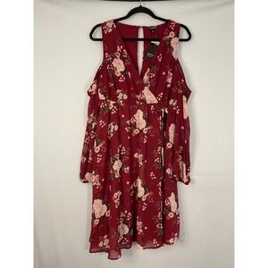 NWT Torrid Red Floral Cold Shoulder Wrap Dress Size 0